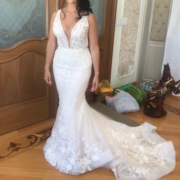 Pronovias chimamanda wedding dress - Picture 3 of 5